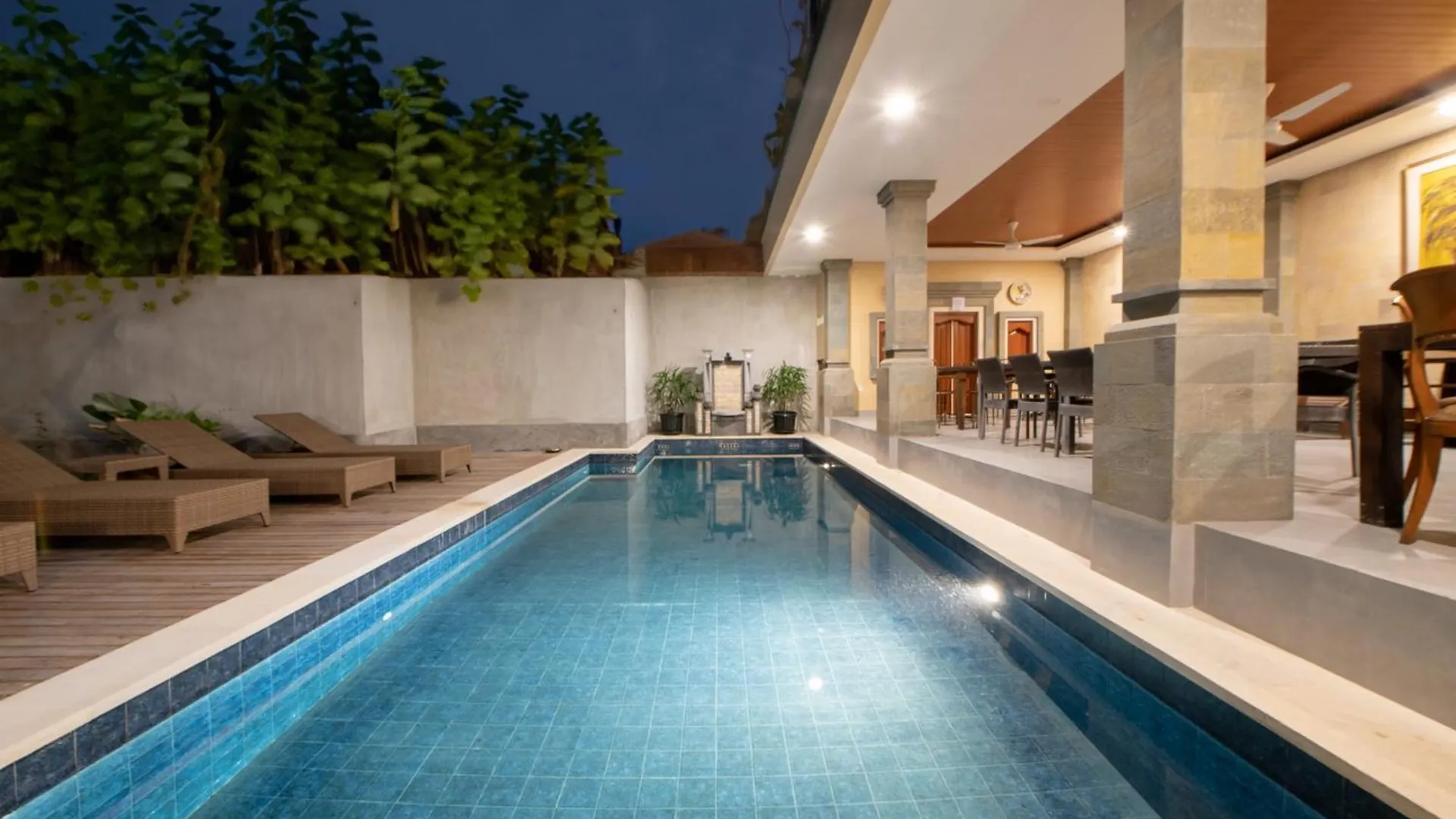 ***  Villa Bunga Hotel Seminyak  Indonesia