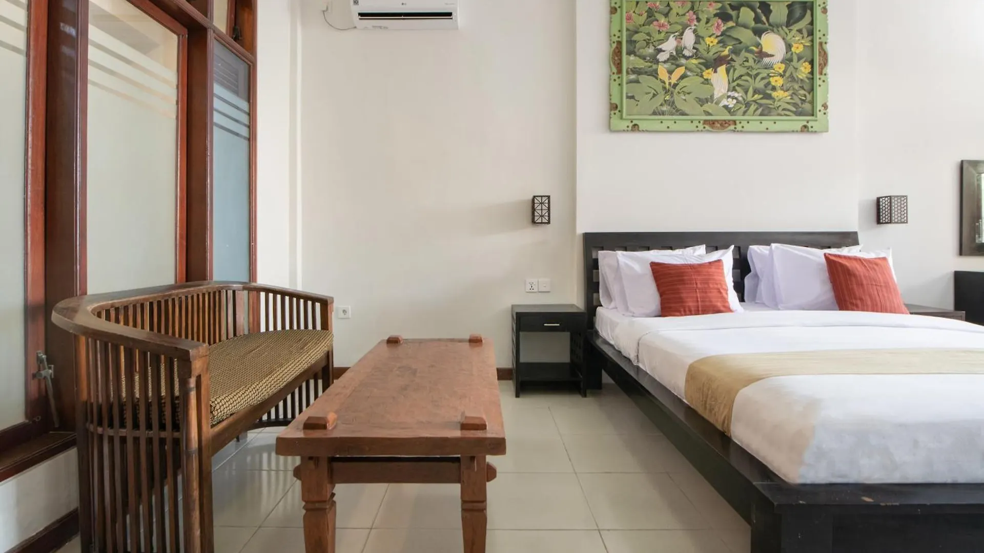 Villa Bunga Hotel Seminyak 3*,